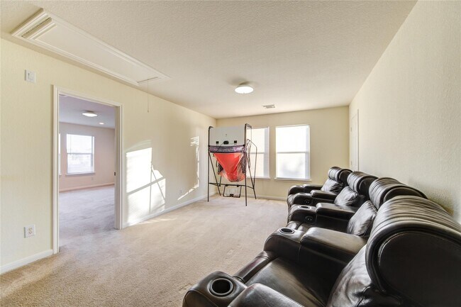 Photo - 15326 Mission Oak Dr
