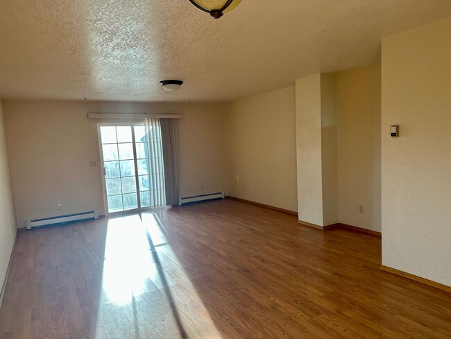 Photo - Stiles Apartments Unit A