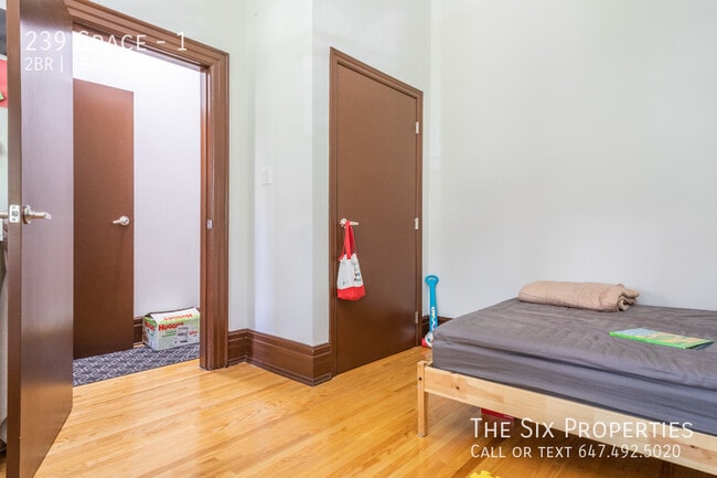 Photo - Beautiful Two Bedroom Apartment Unit 1