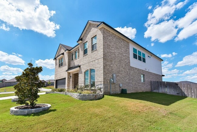 7915 Gold Dr