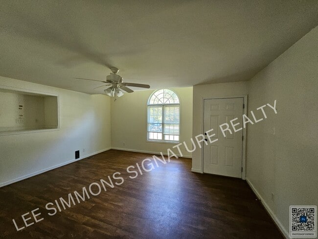 Photo - 138 Johnny Rd
