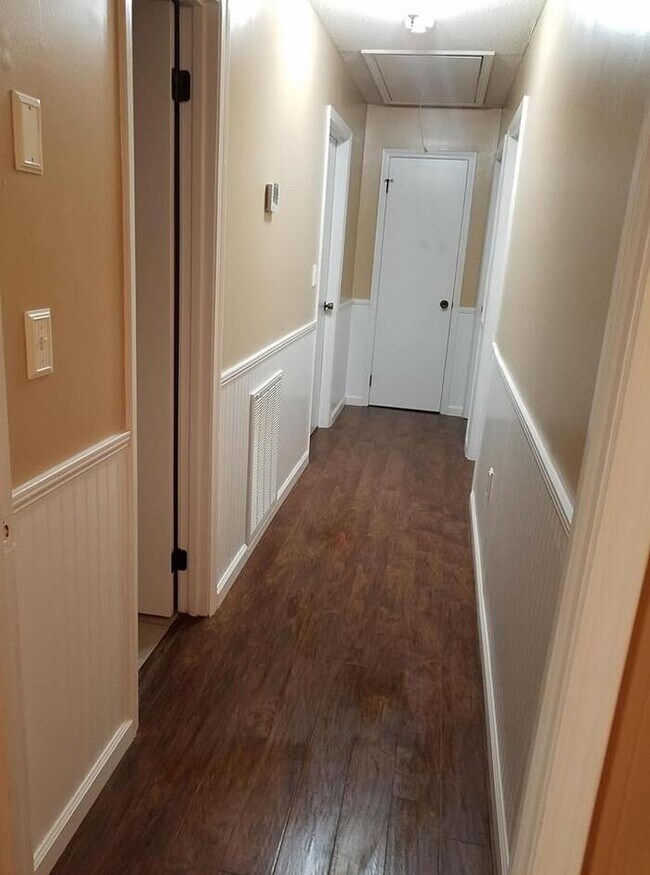 Photo - 1205 Centerville Rd