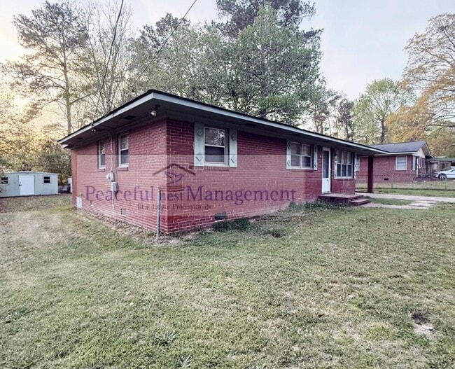 Photo - 441 Braselman Ave