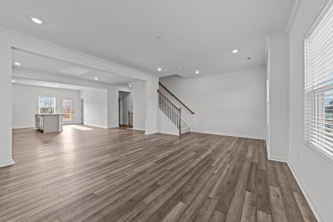 Photo - Gorgeous New Construction!  Updated Kitche...