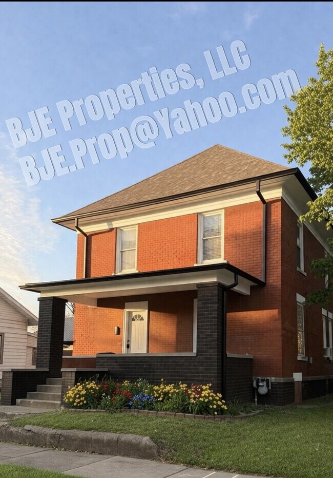 Photo - 930 8th Ave