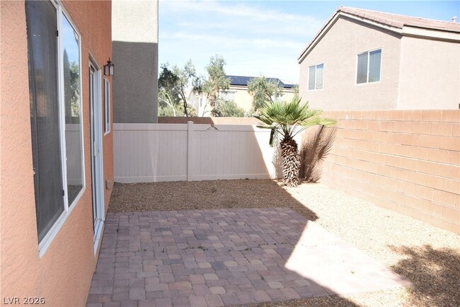 Photo - 9440 Crimson Sky St