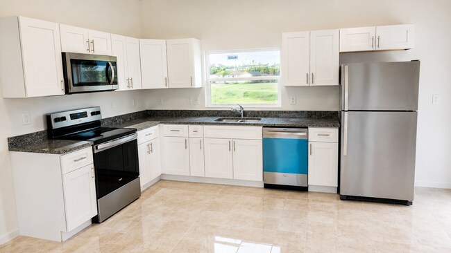 Photo - 3310 27th St W