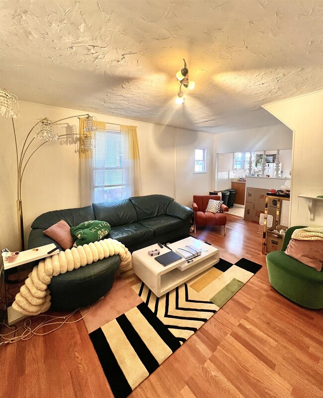 Photo - 282 Lowell St Unit 1