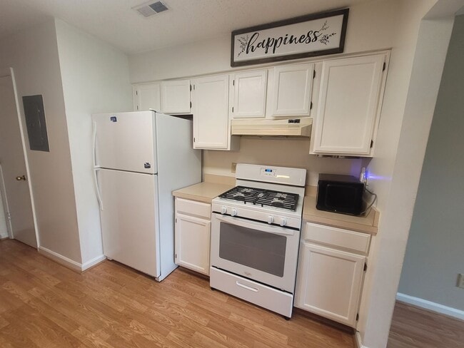 Photo - 12732 Daybreak Cir
