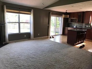 Photo - 19005 Olive St