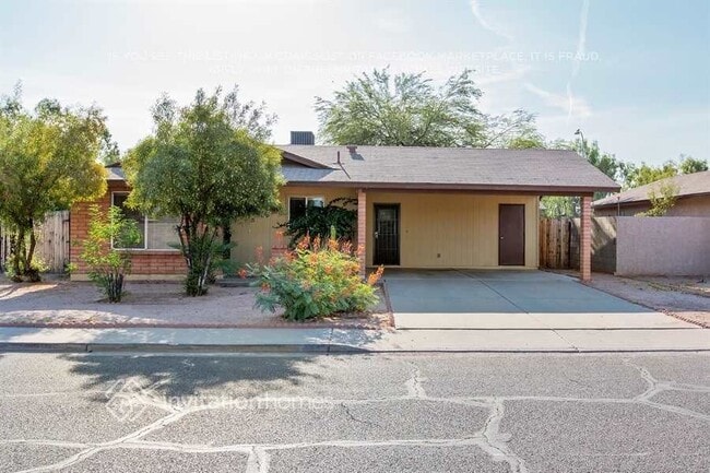 Building Photo - 215 N Kachina