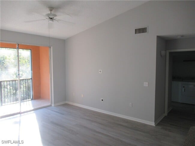 Photo - 1105 Reserve Ct Unidad 306