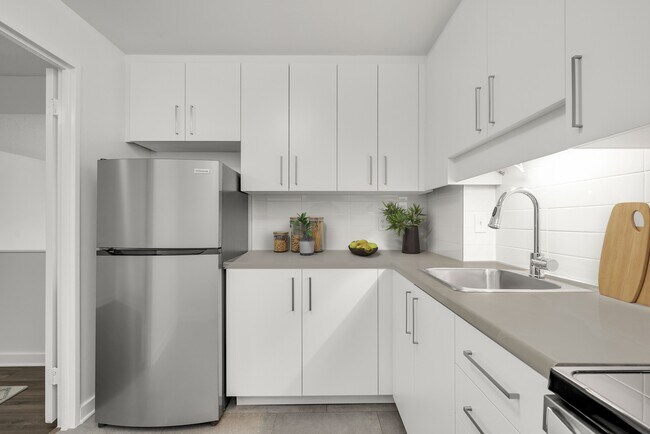 Photo - Deschenes Court - Moodie - Accora Village