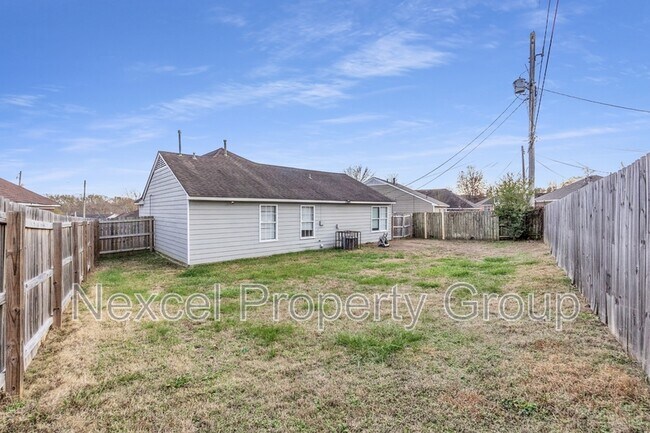 Photo - 4236 Appian Dr