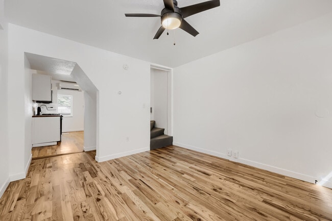 Photo - 3549 N Williams St