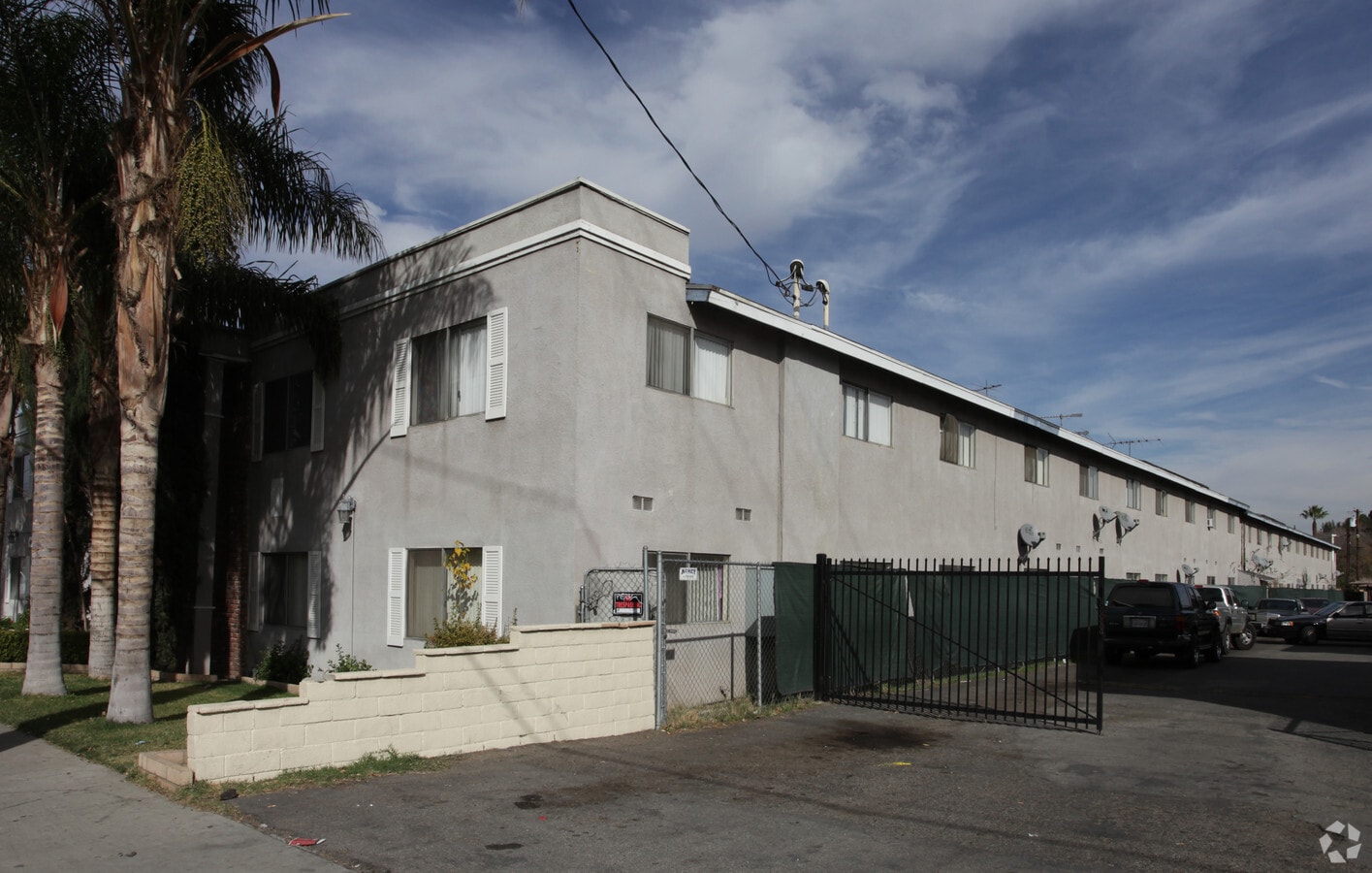 Photo - Palm Villas Apartments