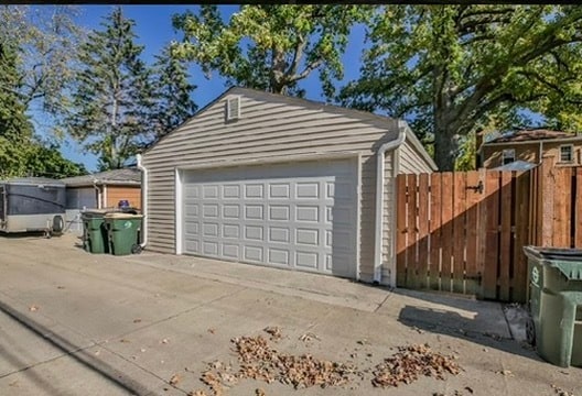 Photo - 8534 Morton Ave