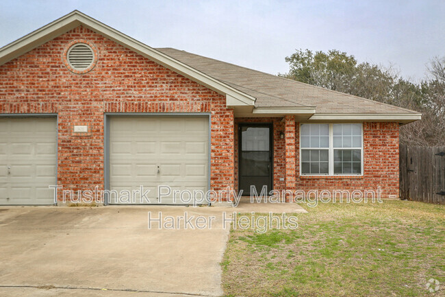 Building Photo - 301 Bee Crk Dr Unit B Rental