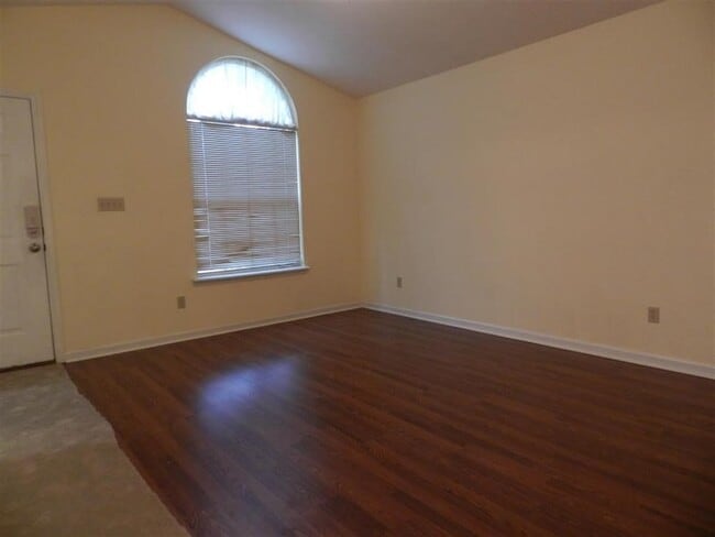 Photo - 3859 McFarlane Dr