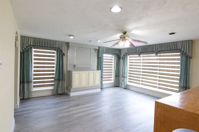 Photo - 12430 Brook Meadows Ln