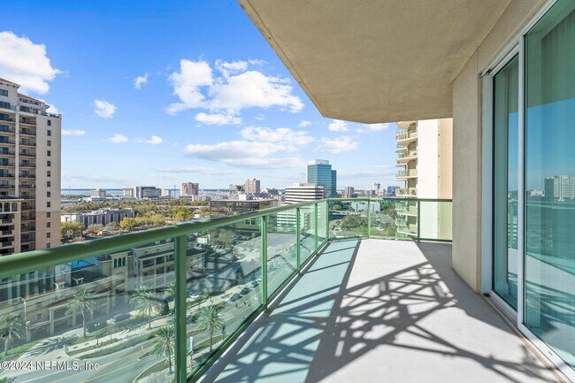 Photo - 1431 Riverplace Blvd Unidad 1201 Rental