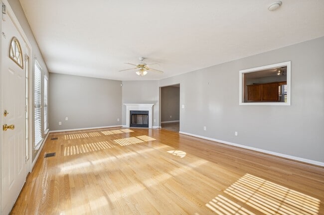 Photo - 1187 Marvel Road