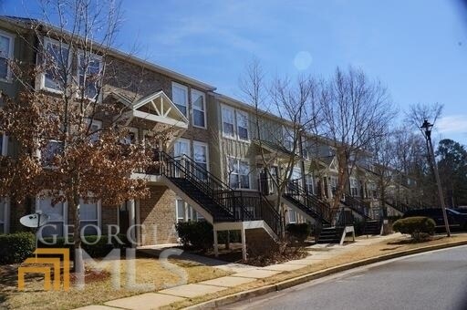 Building Photo - 490 S Barnett Shoals Rd