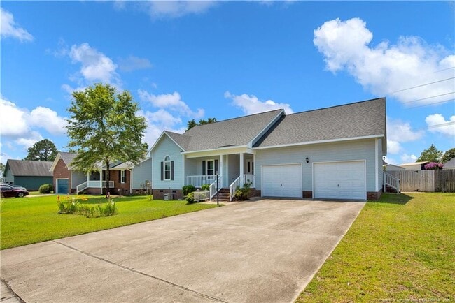 Photo - 380 Eileen Dr