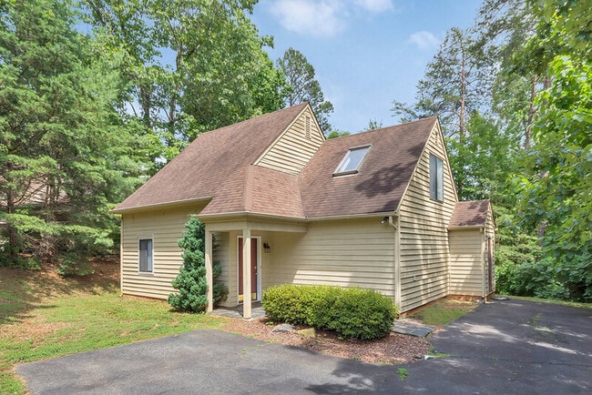 Building Photo - 1617 Sagewood Dr Rental
