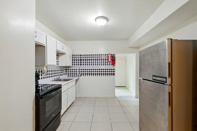 Photo - 2657 Lehman St