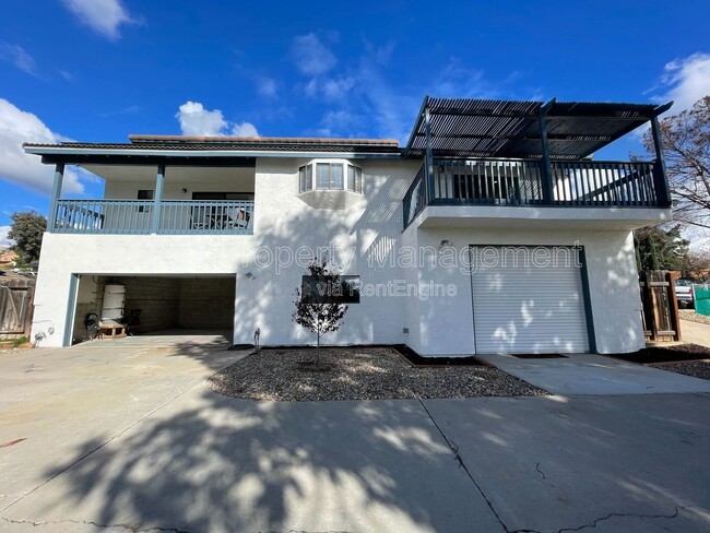 Photo - 24037 Gymkhana Rd