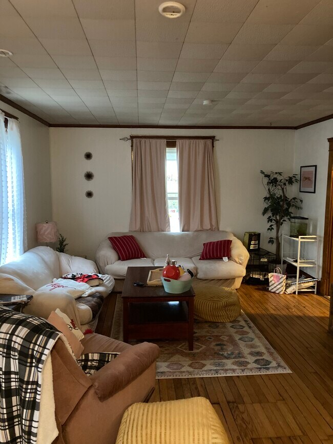 342 Elm St Unit A