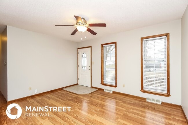 Photo - 201 S Ellison Way