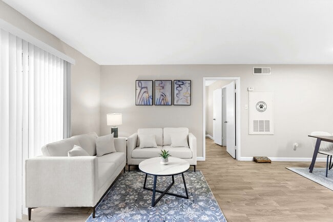 Photo - Sonoma Apartments