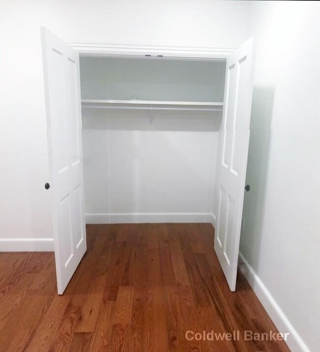 Photo - 1776 Beacon St Unidad B