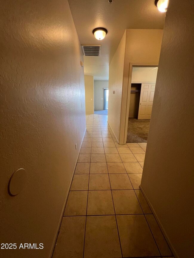 Photo - 1770 Bluff Dr