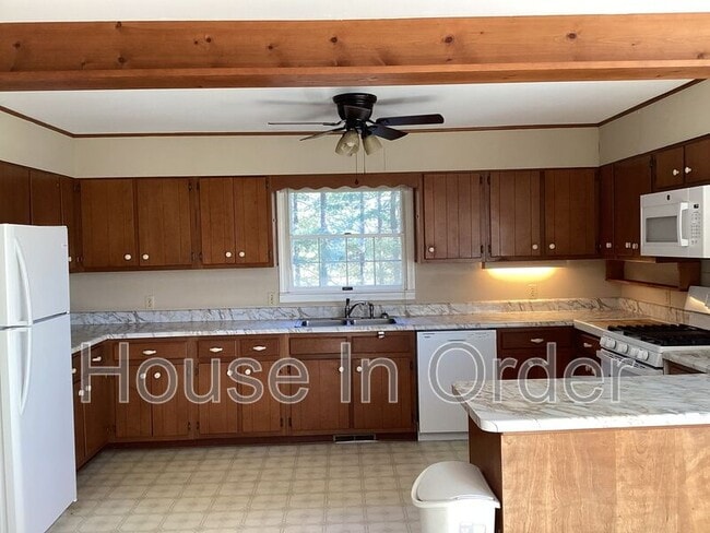 Photo - 112 Crooked Creek Rd