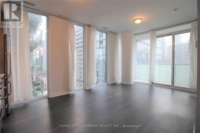 Photo - 28 Wellesley St E Unit 1109
