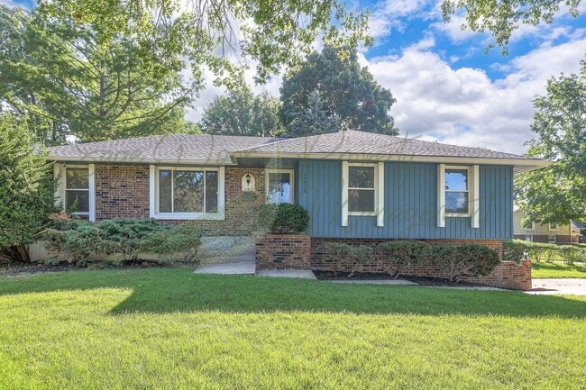 Building Photo - UNIQUE UPDATES!!! Rental