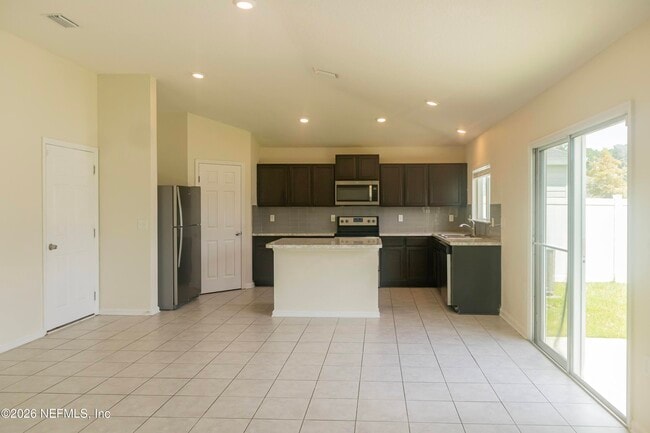 8299 Fouraker Forest Rd