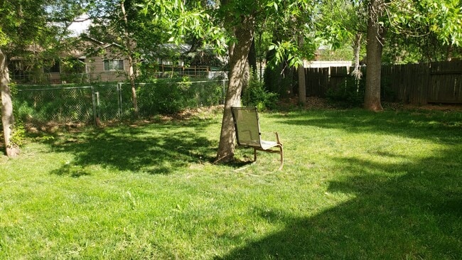 Building Photo - 1400 Brentwood Dr Rental