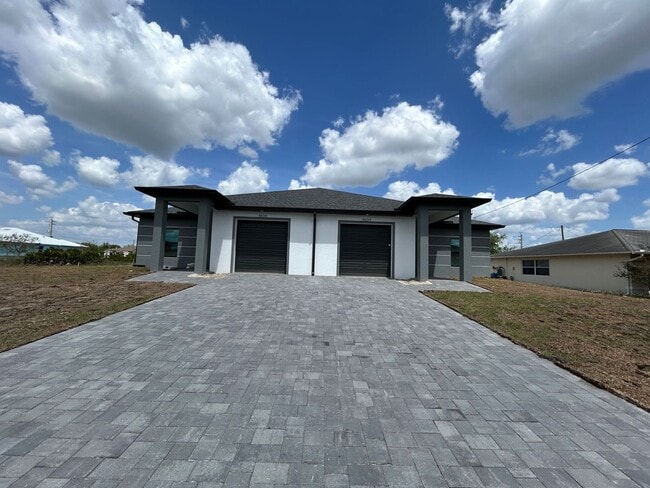 Building Photo - 4604 24th St SW