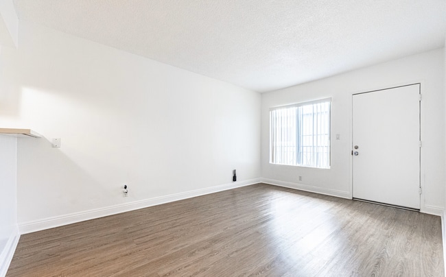 Photo - The Embers Apartments