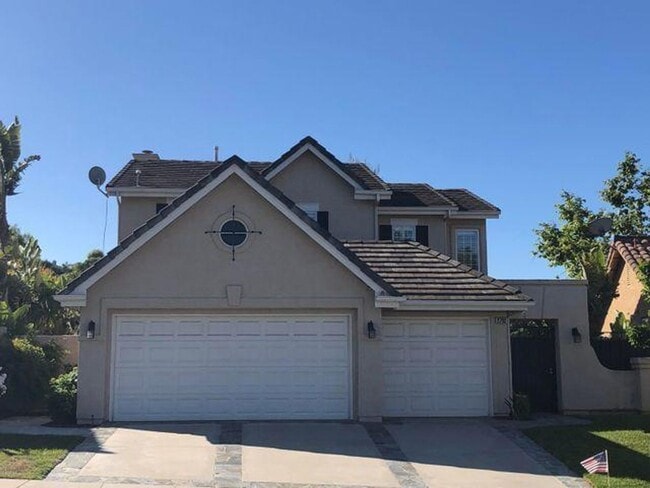 Building Photo - 2792 Sandhurst Ave