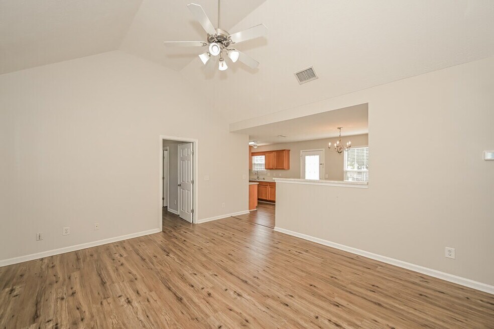 154 Dreville Dr