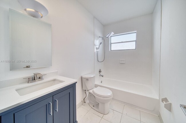 Photo - 1530 Pennsylvania Ave Unit 305