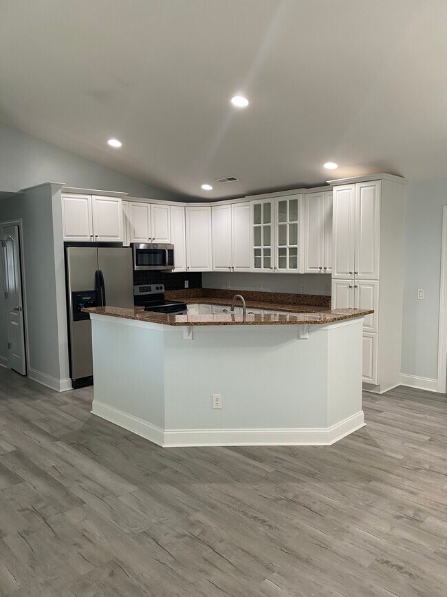 Photo - 112 Northbrook Dr