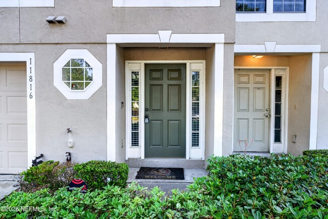 Photo - 11816 Lake Bend Cir