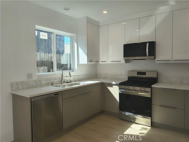 Building Photo - 4151 W 172nd St