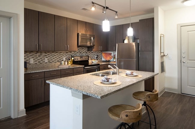 Building Photo - One Metrocenter Rental